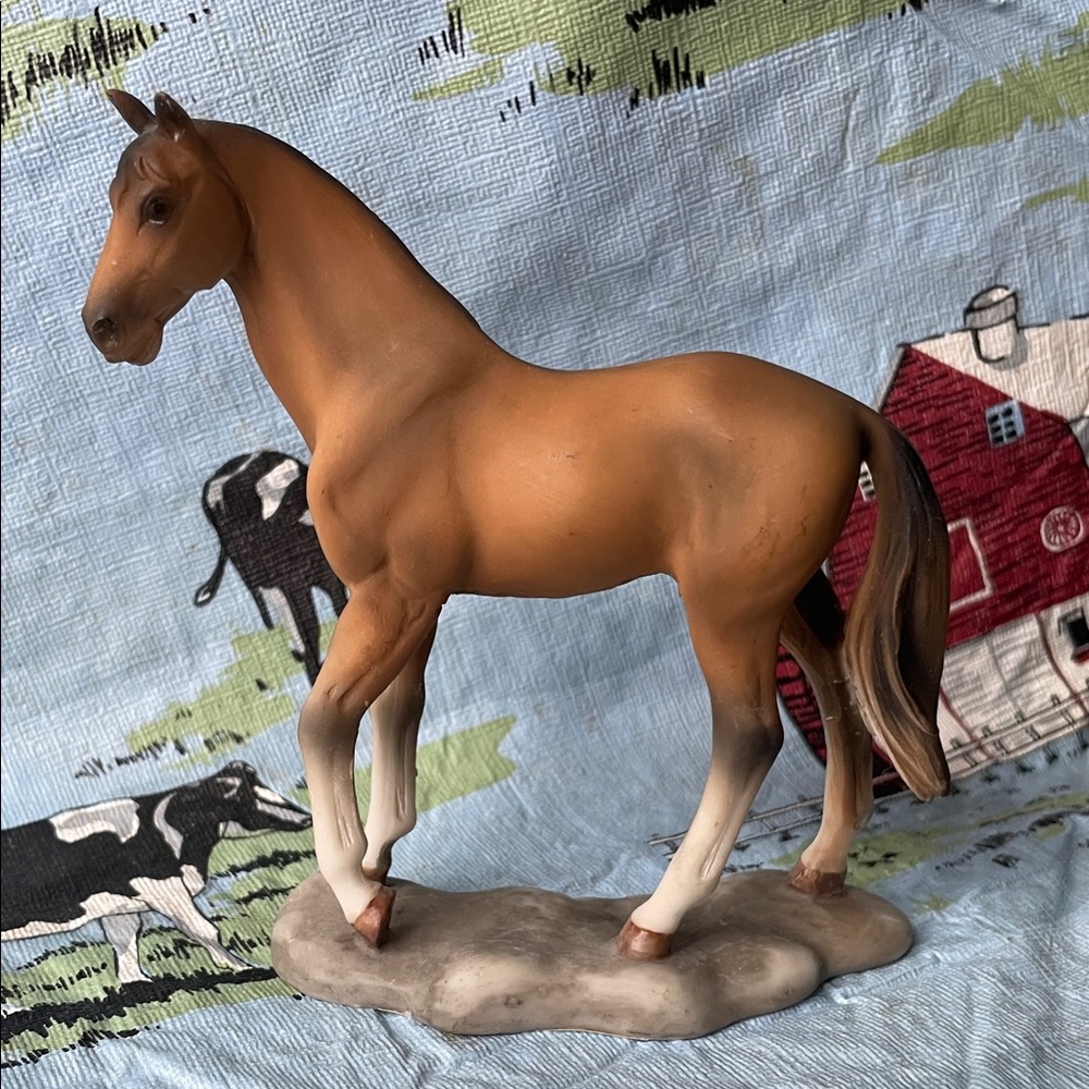Brown Horse Figurine Set - Picture 5 of 9